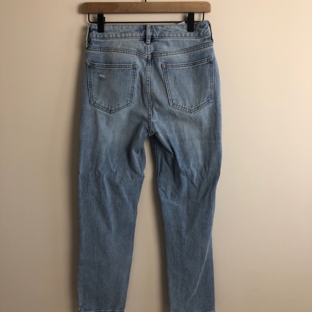 Pacsun light wash Distressed Mom Jeans - Picture 4 of 12
